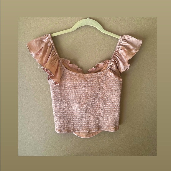 Champagne color corset style crop top - Picture 2 of 4